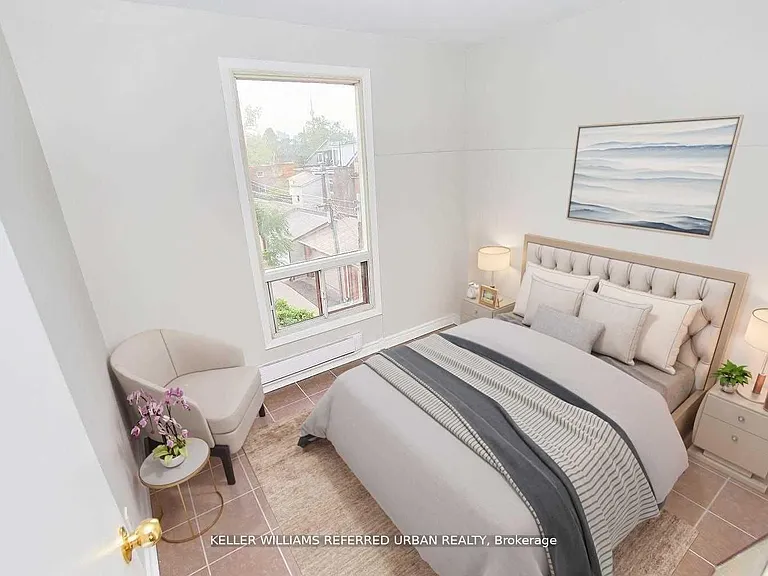 559 Dufferin St #UPPER — Photo 8