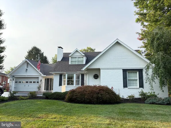 18803 Crofton Rd, Hagerstown, MD 21742
