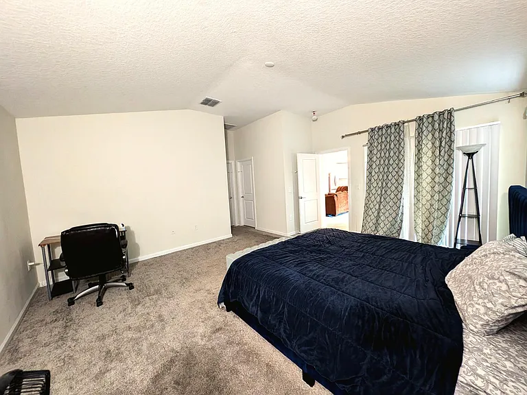 4318 Lighterknot Trce — Photo 12