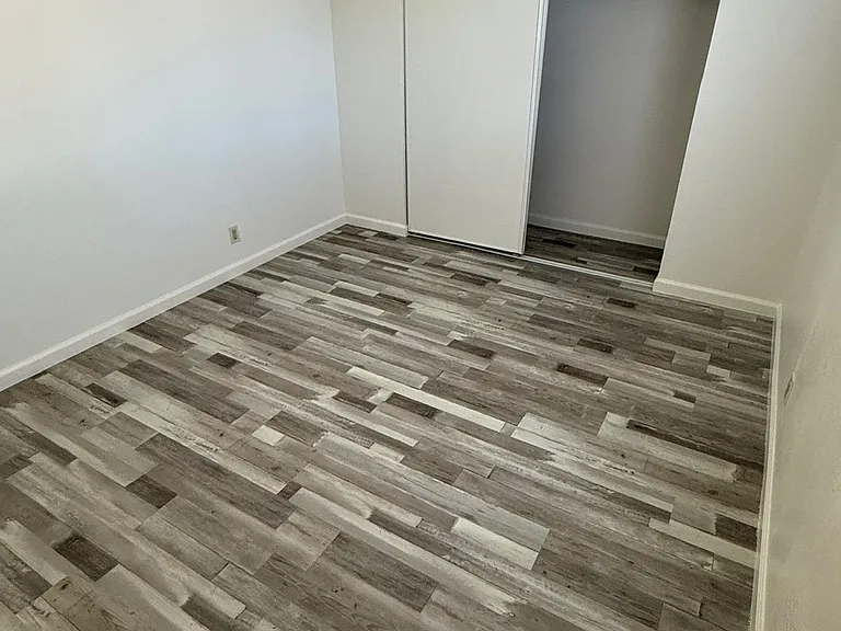 9652 Lake Natoma Dr — Photo 11