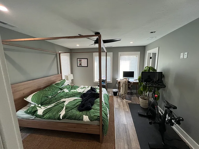 2060 Ruckle St — Photo 13