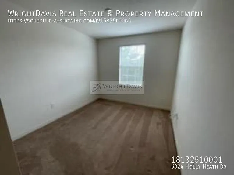 6824 Holly Heath Dr — Photo 13