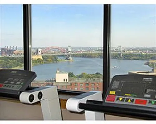 Rented by Douglas Elliman | media 7