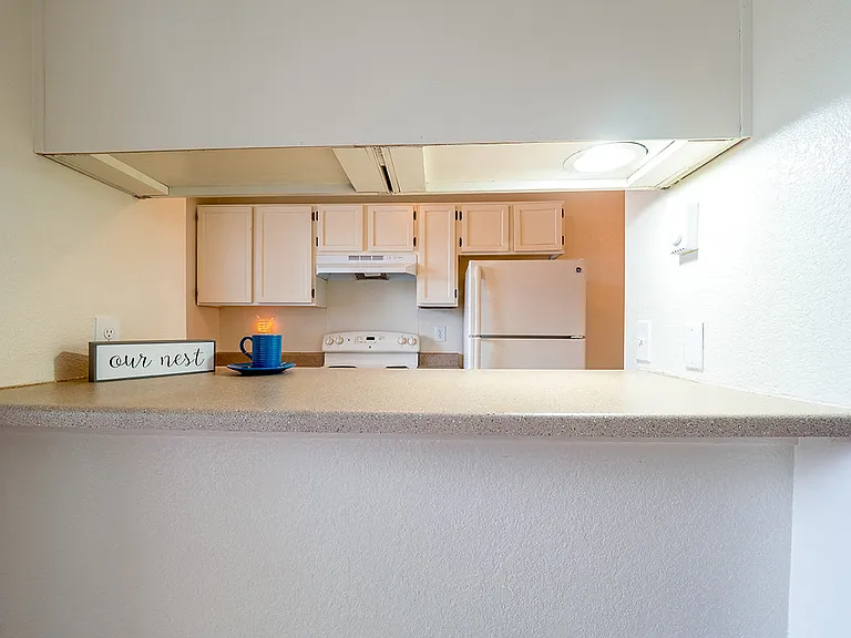 121 Cardenas Dr NE — Photo 39