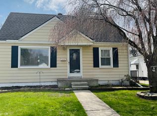 21728 Revere St, Saint Clair Shores, MI