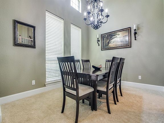 4th image of 12613 Prince Edward Ln