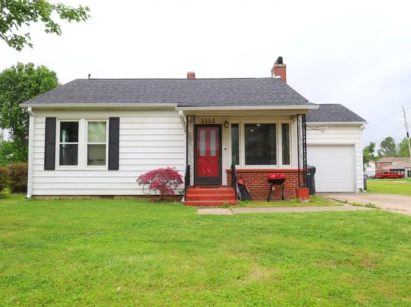 1112 N 10th St, Rogers, AR 72756