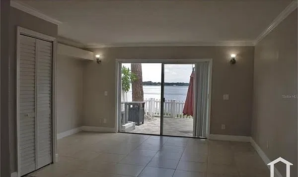 2 bed, 928 sqft, $1,850 — Photo 2