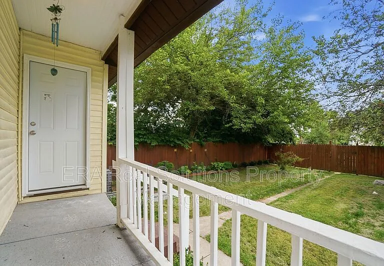 394 S Guilford Ave — Photo 38