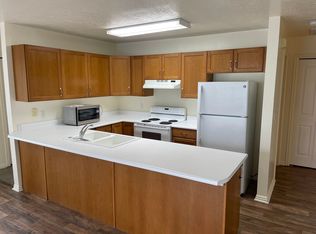 9213 S Jefferson Cv, Sandy, UT 84070