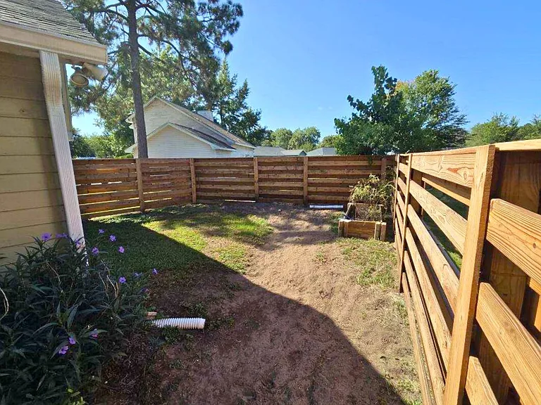 126 Ash Ct — Photo 9