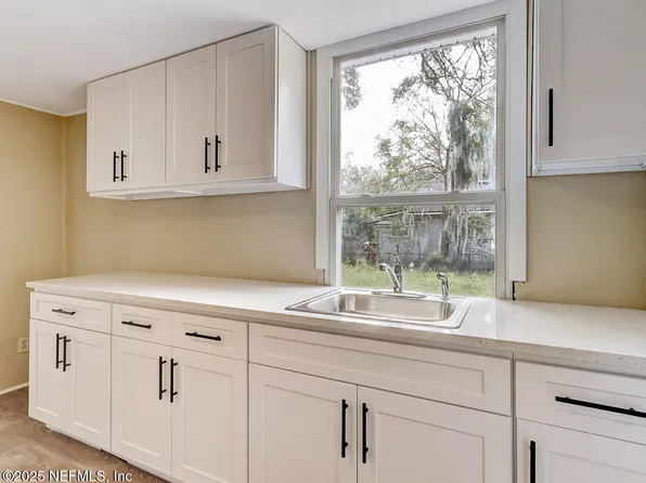 7115 NELMS Street, Jacksonville, FL 32208