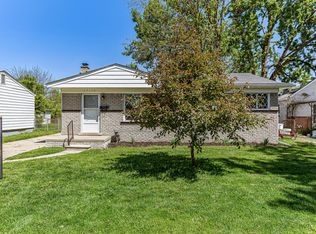 32176 Palmer Rd, Westland, MI 48186