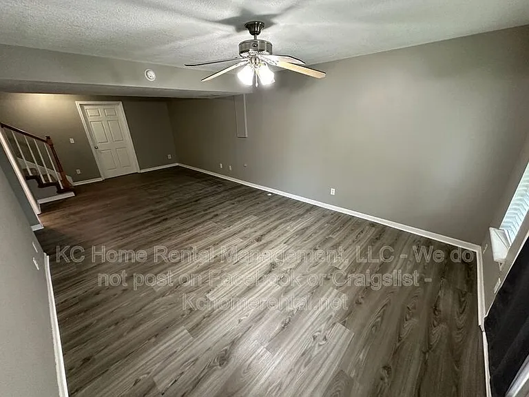 11314 N Lewis Ave — Photo 31