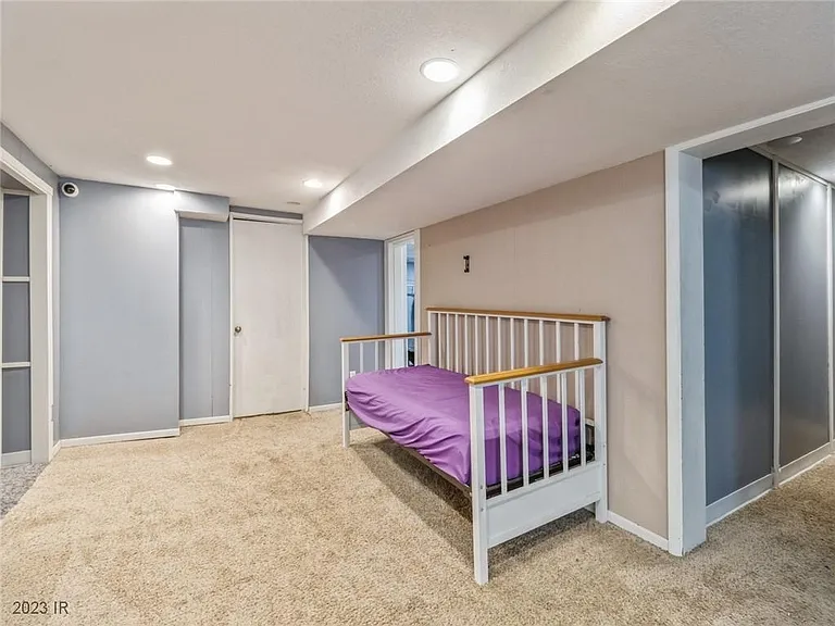 1206 W Euclid Ave — Photo 7