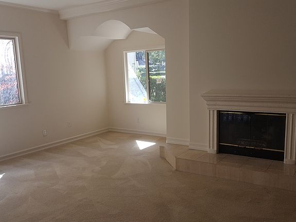 5th image of 1815 Orchard Ave APT 104