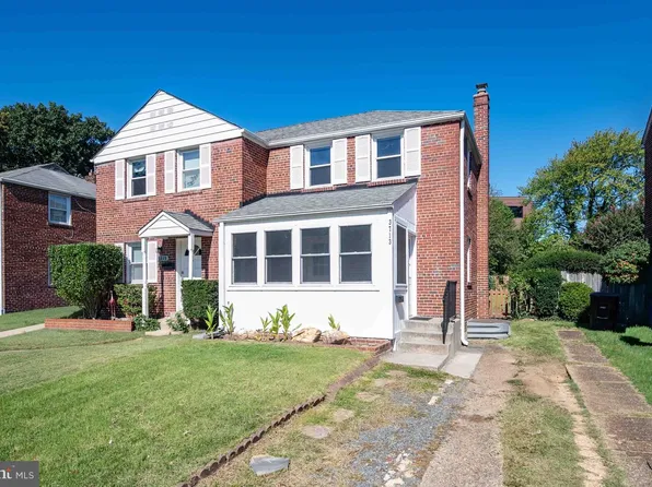 3713 1st Rd S, Arlington, VA 22204