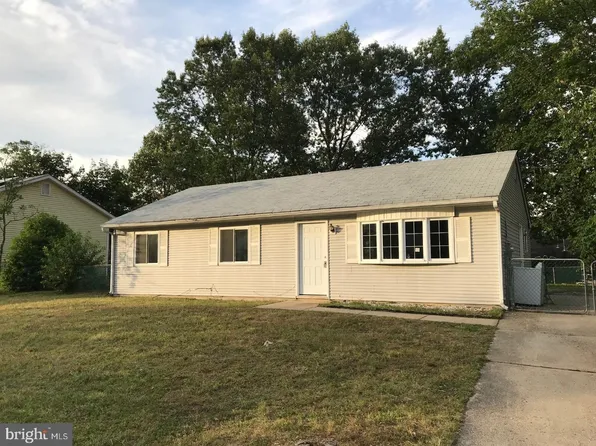 606 Concord Dr, Browns Mills, NJ 08015