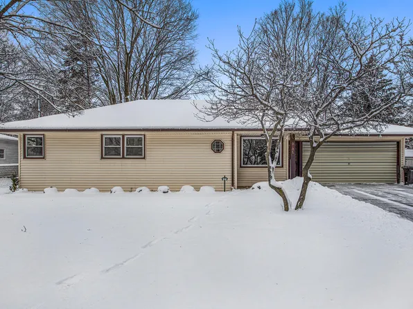 6207 Twilight Ave, Kalamazoo, MI 49048