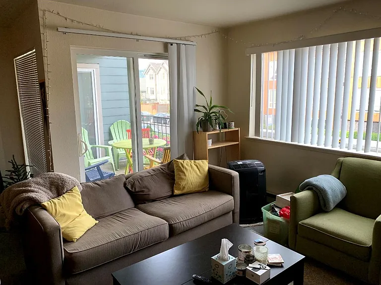 University Court Apartments — Photo 27