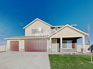 9396 W Hidden Stream St, Star, ID 83669