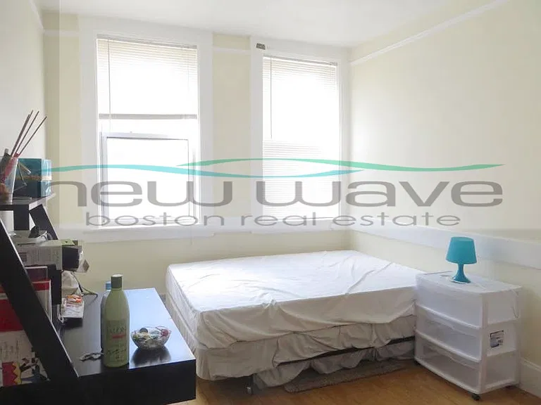 161 Endicott St #5F — Photo 6