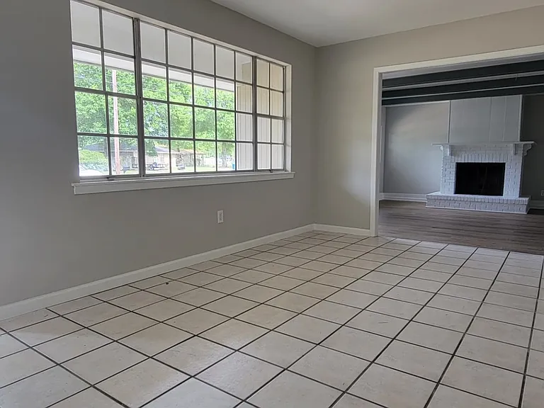 Large Open Floor Plan