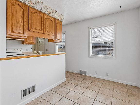 5th image of 3201 N 69th St