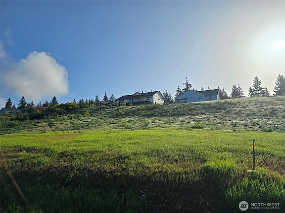 2nd image of 100 E Virgil Drive W