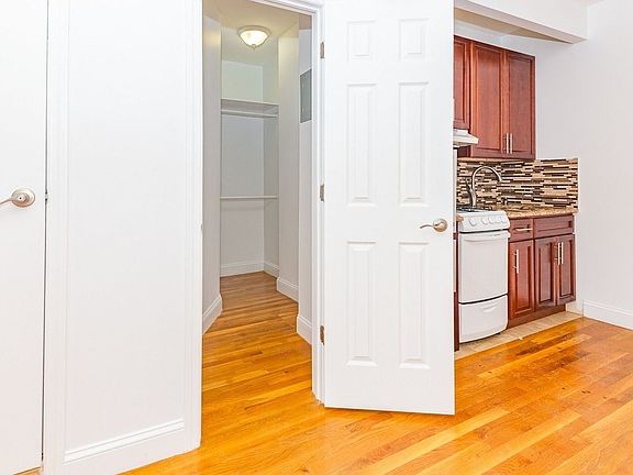 4th image of 57 Herkimer St #96