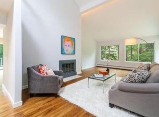 26 Chestnut Ridge Rd, Armonk, NY 10504