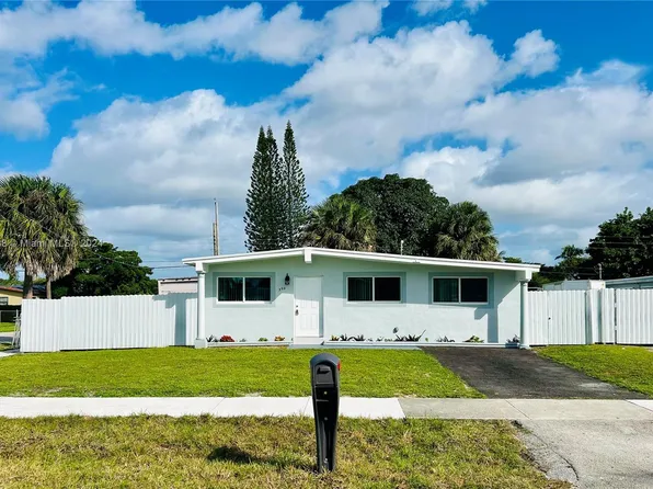 390 NW 29th Ter, Pompano Beach, FL 33311