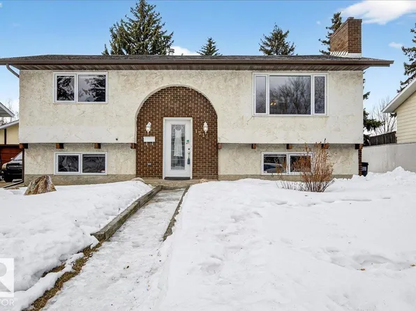 1310 72nd St NW, Edmonton, AB T6K 2S9