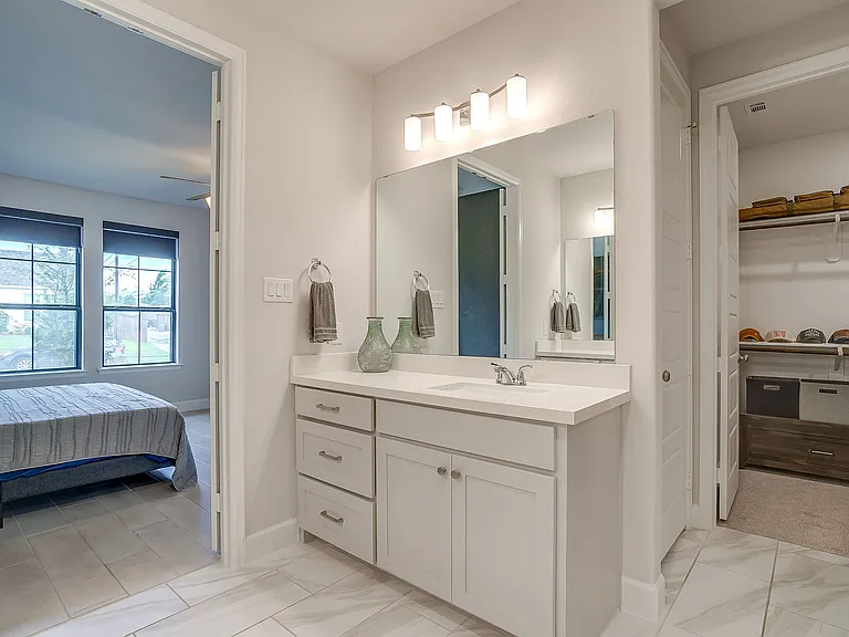 2113 Domingo Dr — Photo 10