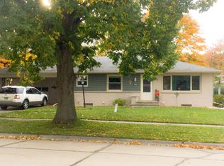 1805 Main Ave, Kaukauna, WI 54130