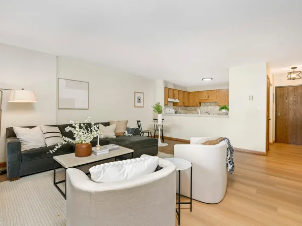 4010 E 52nd St APT 108, Minneapolis, MN 55417