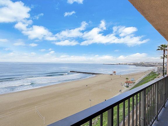 3rd image of 721 S Esplanade St #403