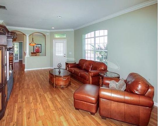 3rd image of 5701 Heronpark Pl