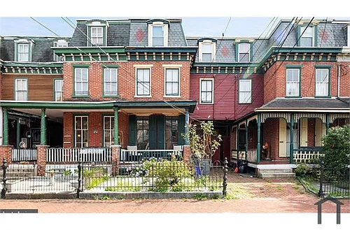 112 Linden St #1 Photo 1