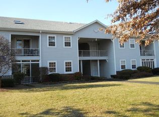 5 Elizabeth Dr #B22, Tivoli, NY 12583