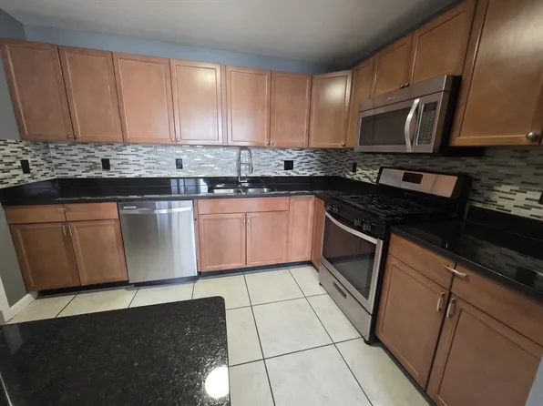 526 Saint Paul Pl Floor 3, Baltimore, MD 21202