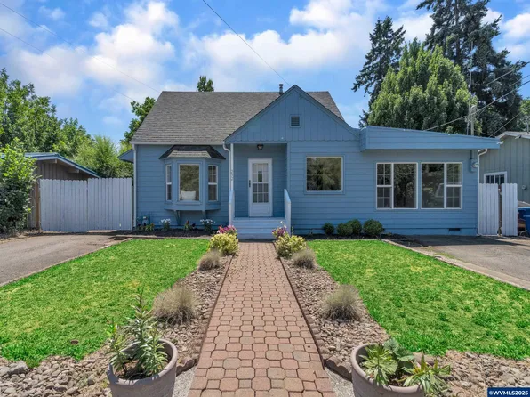 292 Cummings Ln N, Keizer, OR 97303