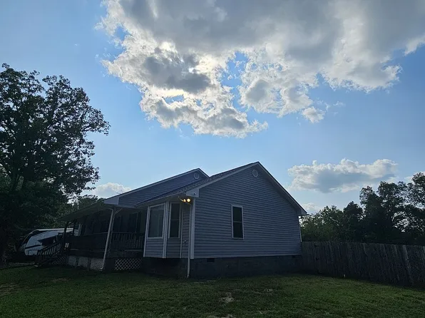 213 Deer Run, Farmville, VA 23901