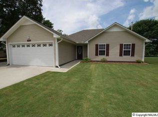21045 Johnson Rd, Athens, AL 35613