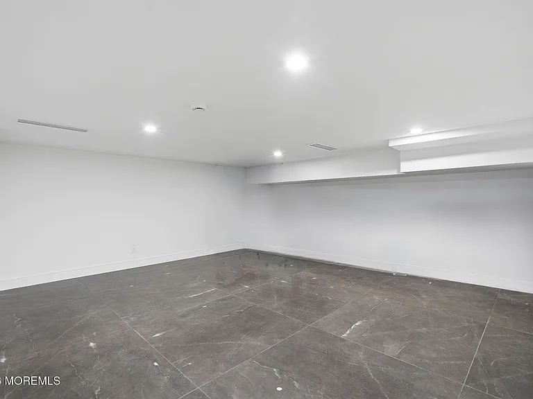 9 Minerva St #1 — Photo 24