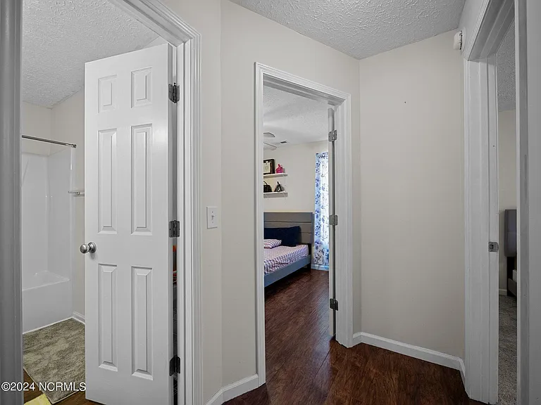 204 Jasmine Ln — Photo 39
