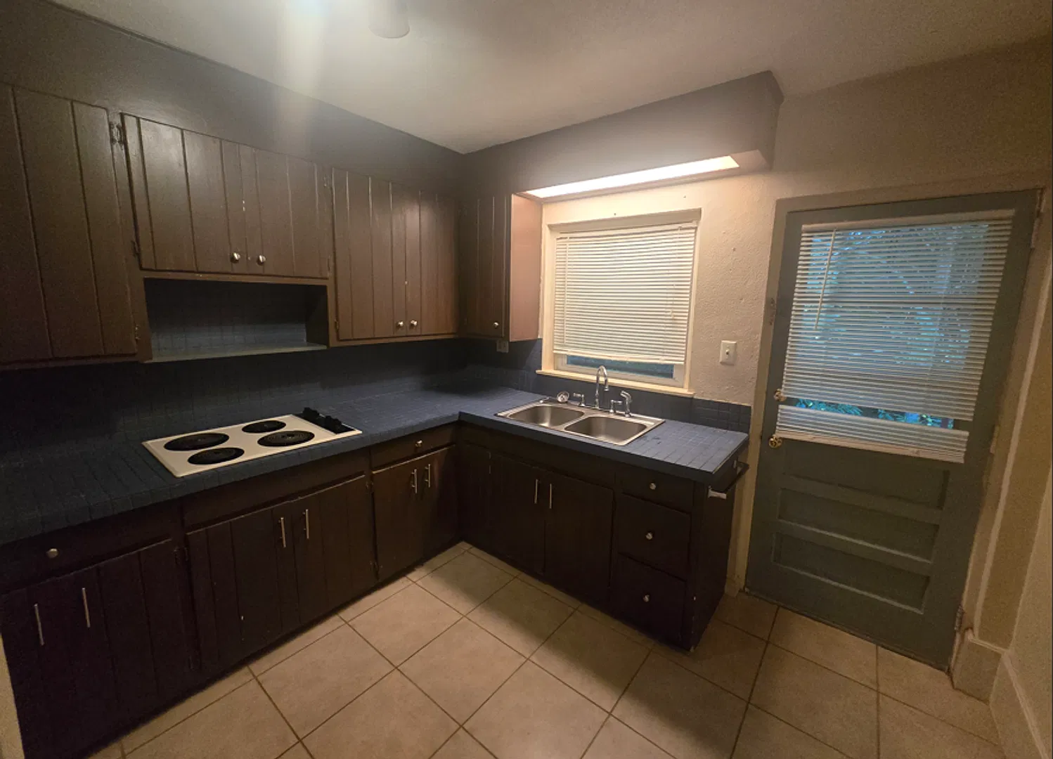 197 Oak Street — Photo 4