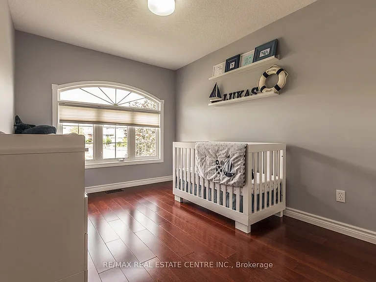 44 Lemon Grass St — Photo 16