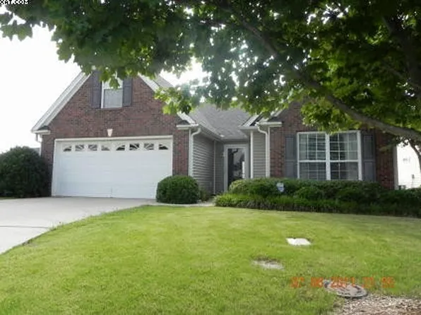 114 Mystic Ct, Simpsonville, SC 29681