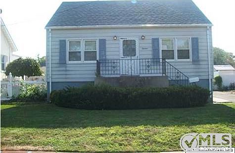 1st image of 13 Plymouth Ave